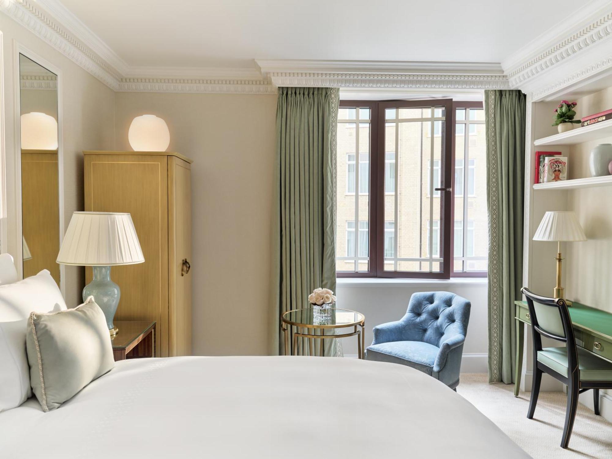Отель The Dorchester - Dorchester Collection 5*